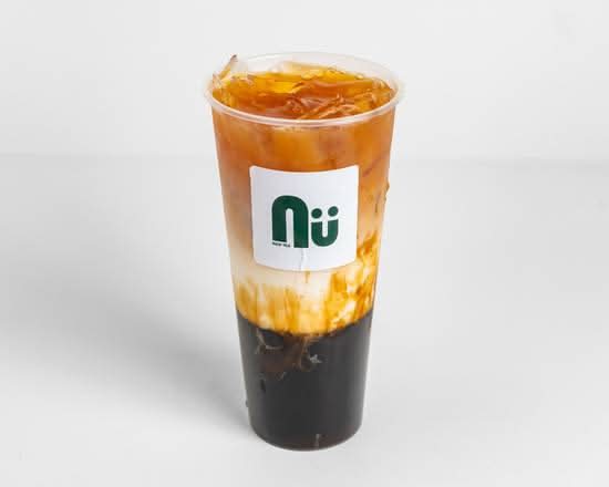 Brown Sugar Tea Latte / 黑糖鲜乳茶